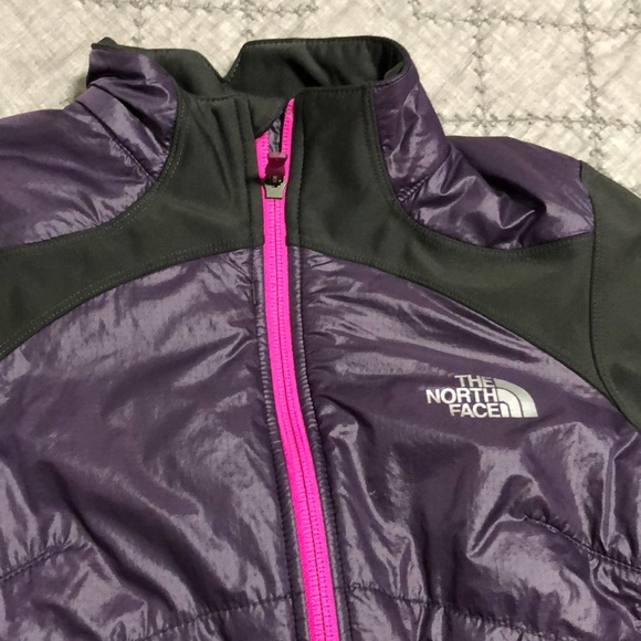 The North Face Puffer Vest Jacket - Picture 2 of 6